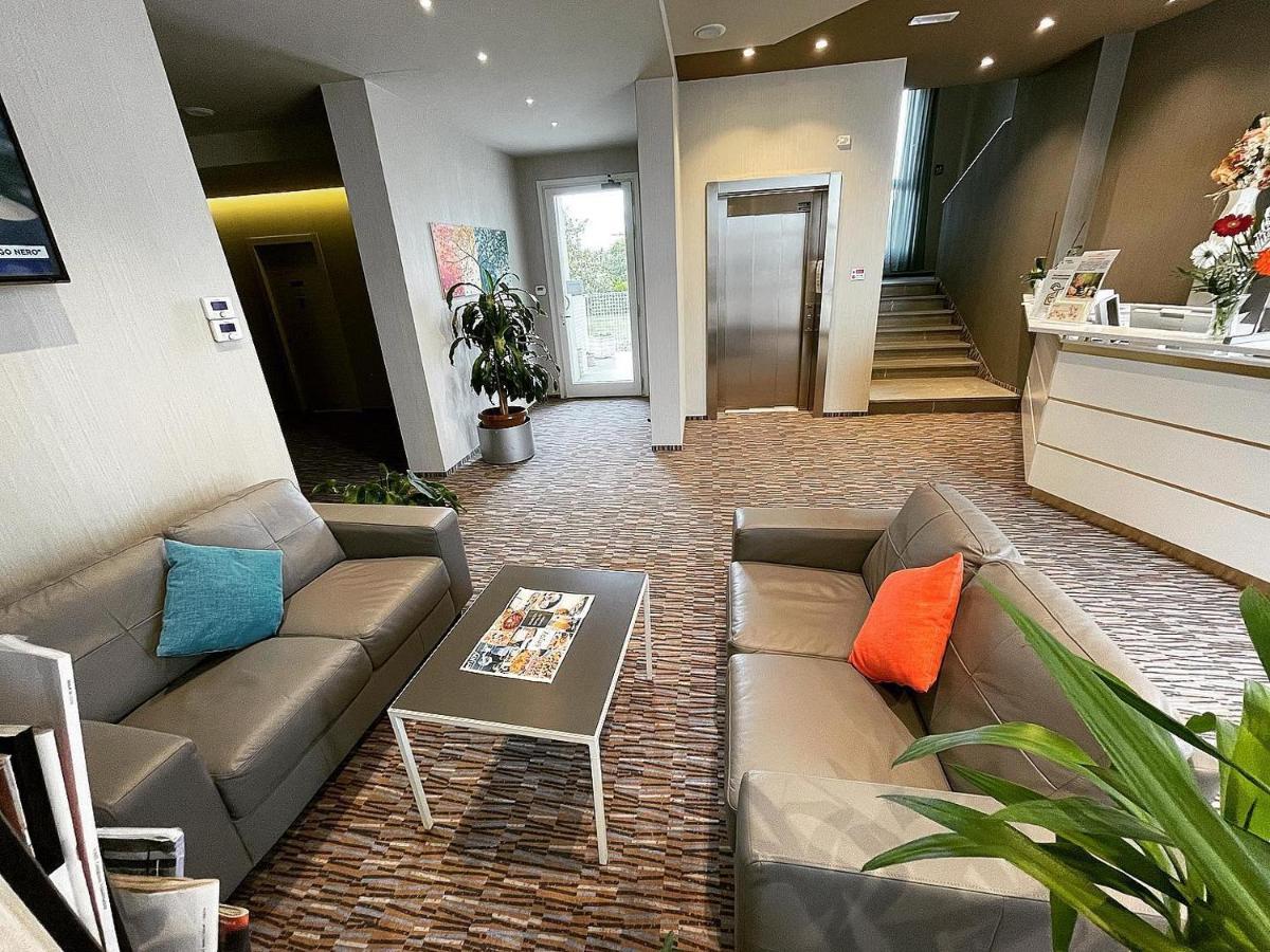Hotel Enjoy Polesella Εξωτερικό φωτογραφία
